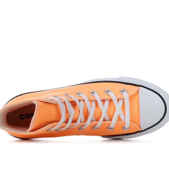 Chuck Taylor All Star Lift Platform Seasonal Color - Picture 8 of 10